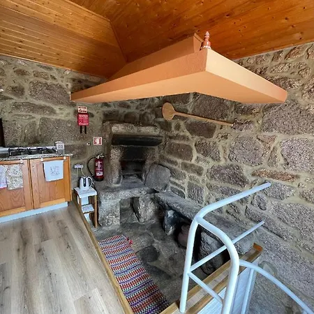 Casa Da Quelha 펜션